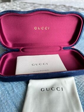 GUCCI Sunglass Blue Velvet Cases w/ Cleaning cloth. NEW!